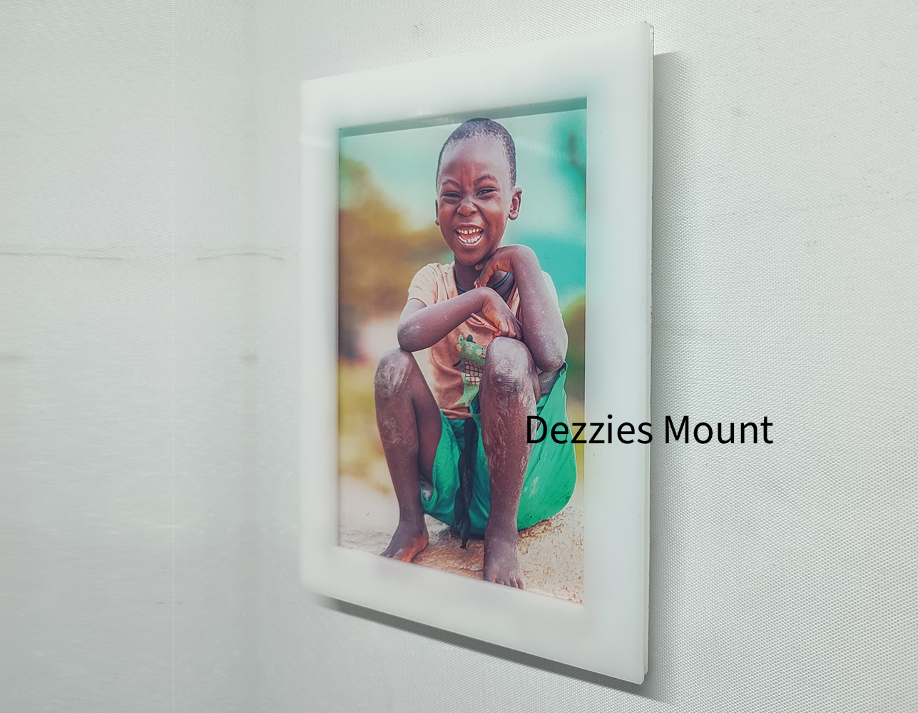 Dezzies Mount Double Stacked Acrylic